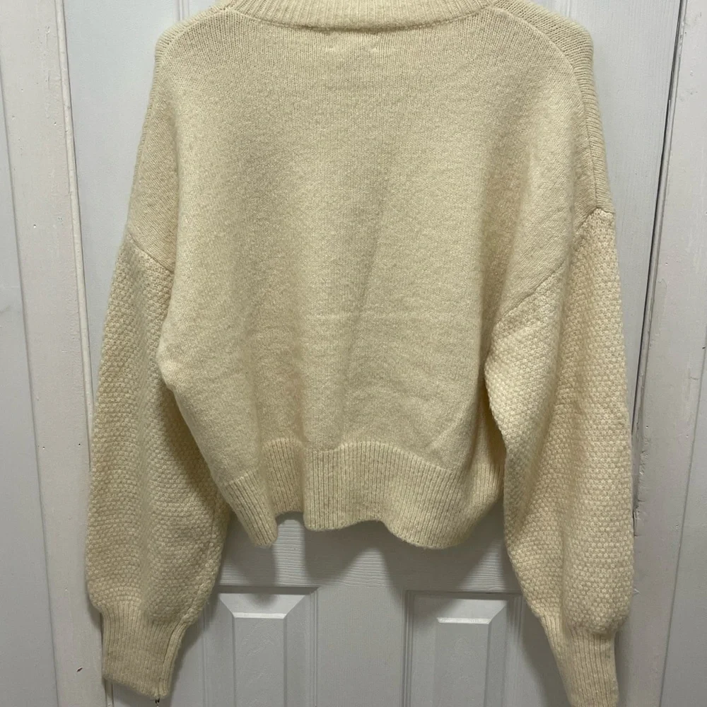 Jessica Simpson Cream Floral Embellished Sweater - Picture 5 of 7